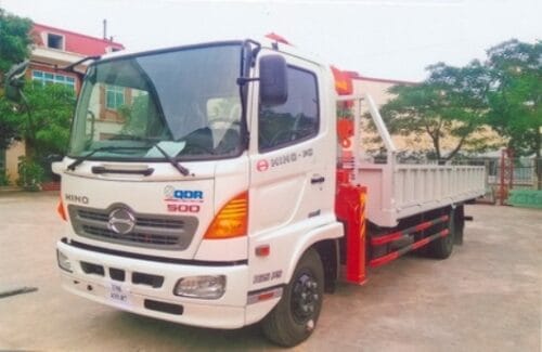 Xe tải Hino FC 6 tấn gắn cẩu Kanglim 3 tấn