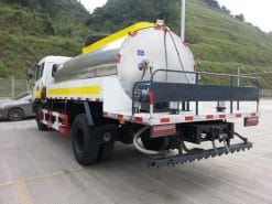 XE PHUN RẢI NHỰA ĐƯỜNG 7 KHỐI DONGFENG