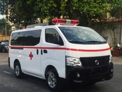 Xe cứu thương Nissan NV350 Urvan