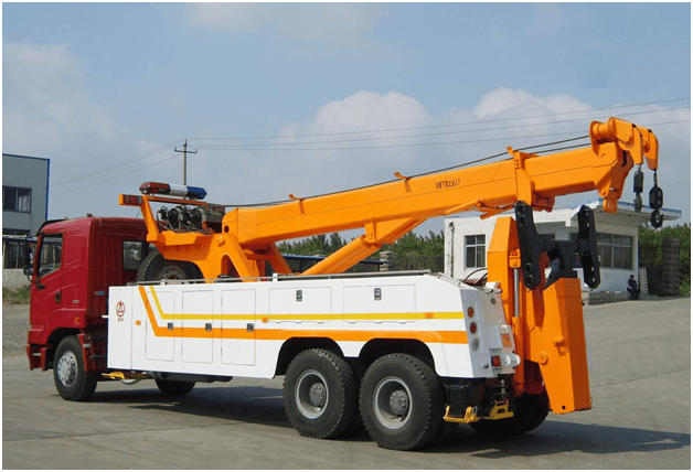 xe cứu hộ giao thông kéo xe