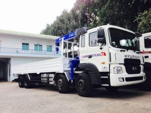 hyundai hd320 xe tai gan cau tadano 5 tan