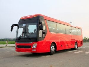 xe ô tô khách UNIVERSE K47S động cơ YUCHAI