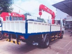 xe tải gắn cẩu Unic 3 tấn 5 đốt Thaco olin