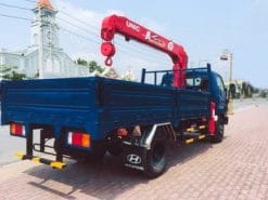 xe tải gắn cẩu Unic 3 tấn VEAM HD800