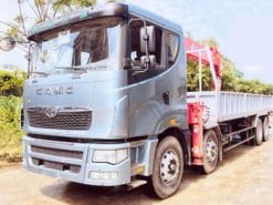xe tải gắn cẩu 10 tấn Unic CAMC WP10.380E32