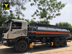 Xe chở hóa chất ( Axit axetic ) 18 khối Daewoo