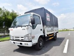 Xe tải thùng mui bạt Isuzu VM model NK470