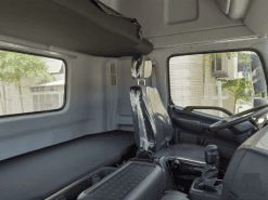 Xe dau keo HINO 700 4