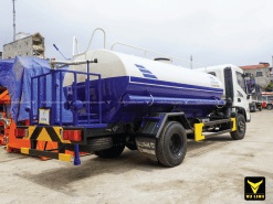 Phụ kiện trên xe phun nước rửa đường tưới cây 7 khối Hyundai Mighty EX8