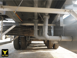 Hệ thống ống dẫn cho từng khoang trên sơ mi rơ mooc chở xăng TONGYA 40 khối