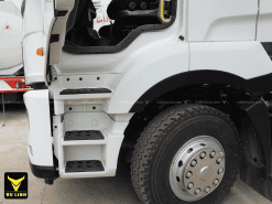 Bậc lên xuống cabin xe đầu kéo JAC 420HP 2 cầu