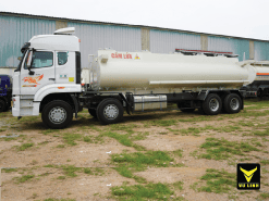 Xe xi téc chở xăng dầu HOWO 22 khối