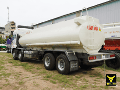 Xe xi téc chở xăng dầu HOWO 22 khối