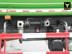 Phụ kiện của xe phun nước rửa đường tưới cây 13 khối CNHTC HOWO 6x4