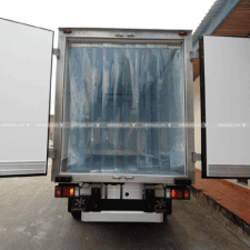 Rèm PVC trên thùng xe tải đông lạnh