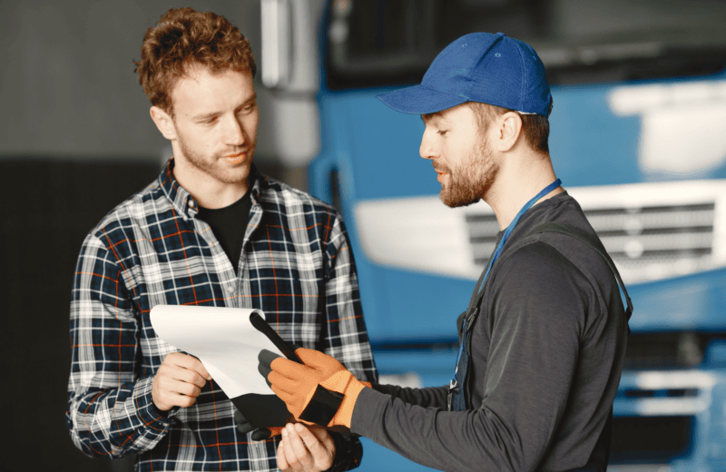 Ban giao xe dau keo ISUZU 12