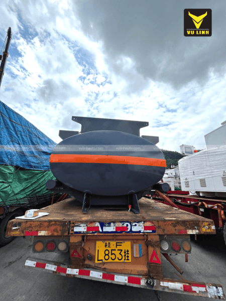 Xi téc chở hoá chất Teyun 13m3 nhập khẩu bởi VU LINH AUTO