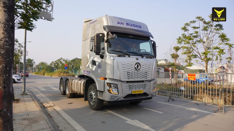 Xe đầu kéo Dongfeng X7