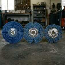 chổi và mâm chổi xe quét đường bị mòn sớm do chọn sai loại